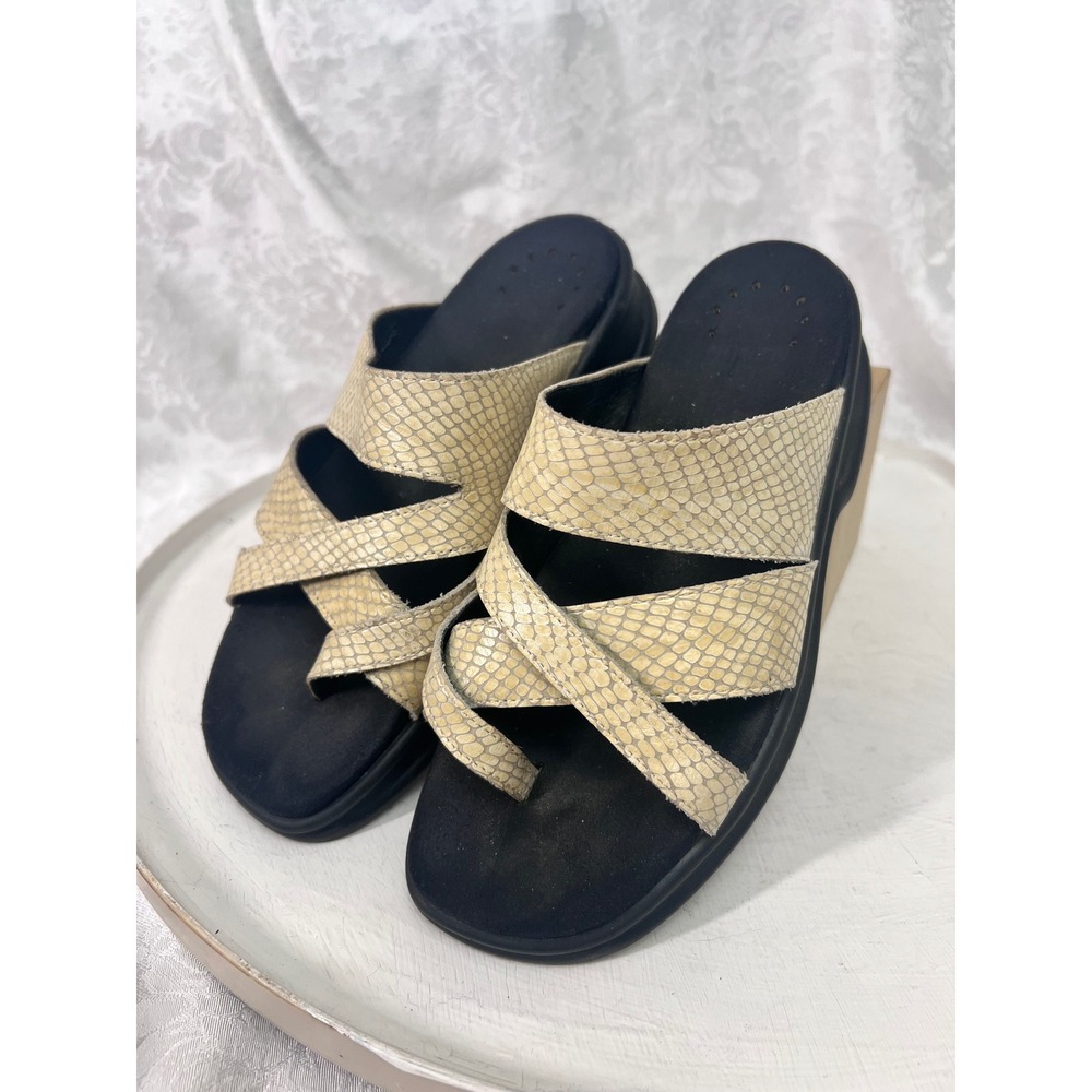 Mephisto Womens Helen Snakeskin Embossed Leather Slide Sandals Beige EU 37
